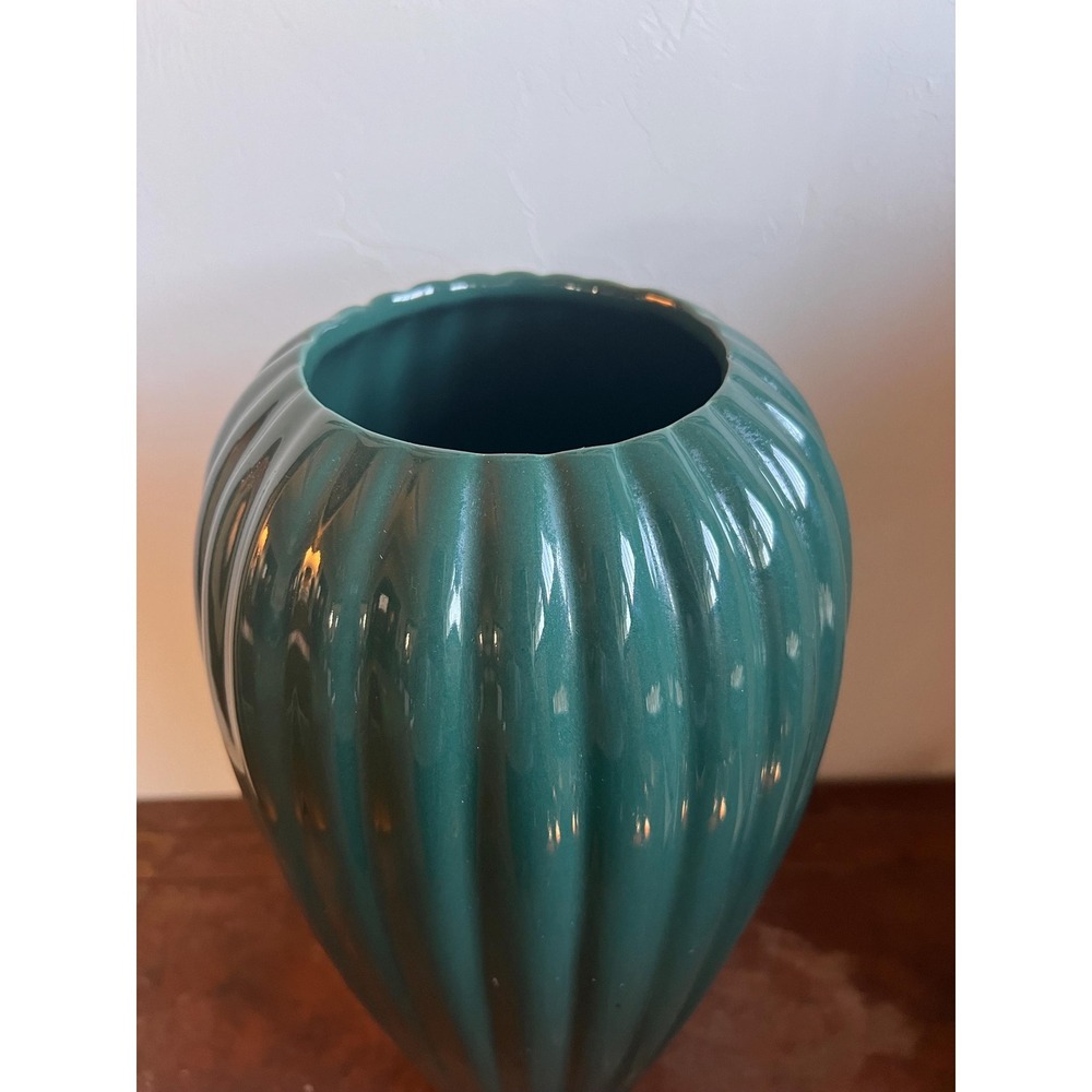 Large Vintage Dark Green Ribbed Haegar Vase Dark Academia Style - Picture 2 of 7